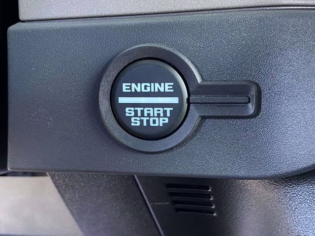 2026 Oxford White Ford Bronco Outer Banks 4X4 SUV