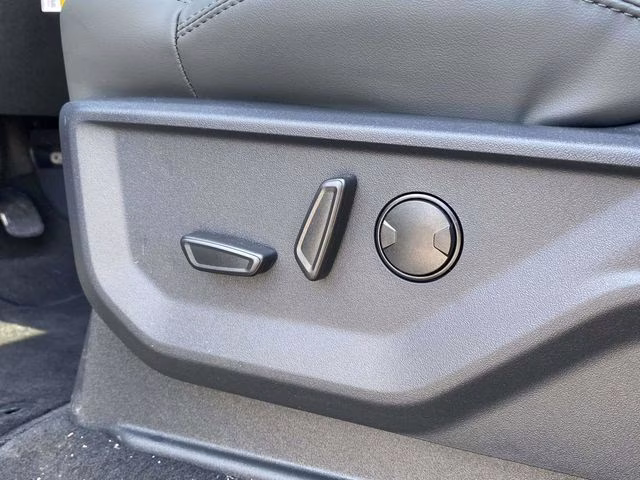 2026 Black Metallic Ford Expedition Max Active RWD SUV