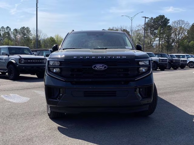 2026 Black Metallic Ford Expedition Max Active RWD SUV