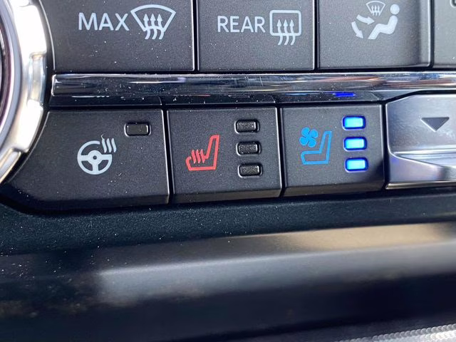 2026 Avalanche Ford F-150 Lariat 4X4 Truck