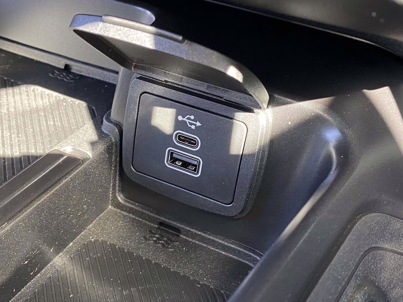 2026 Shadow Black Ford Bronco Outer Banks 4X4 SUV