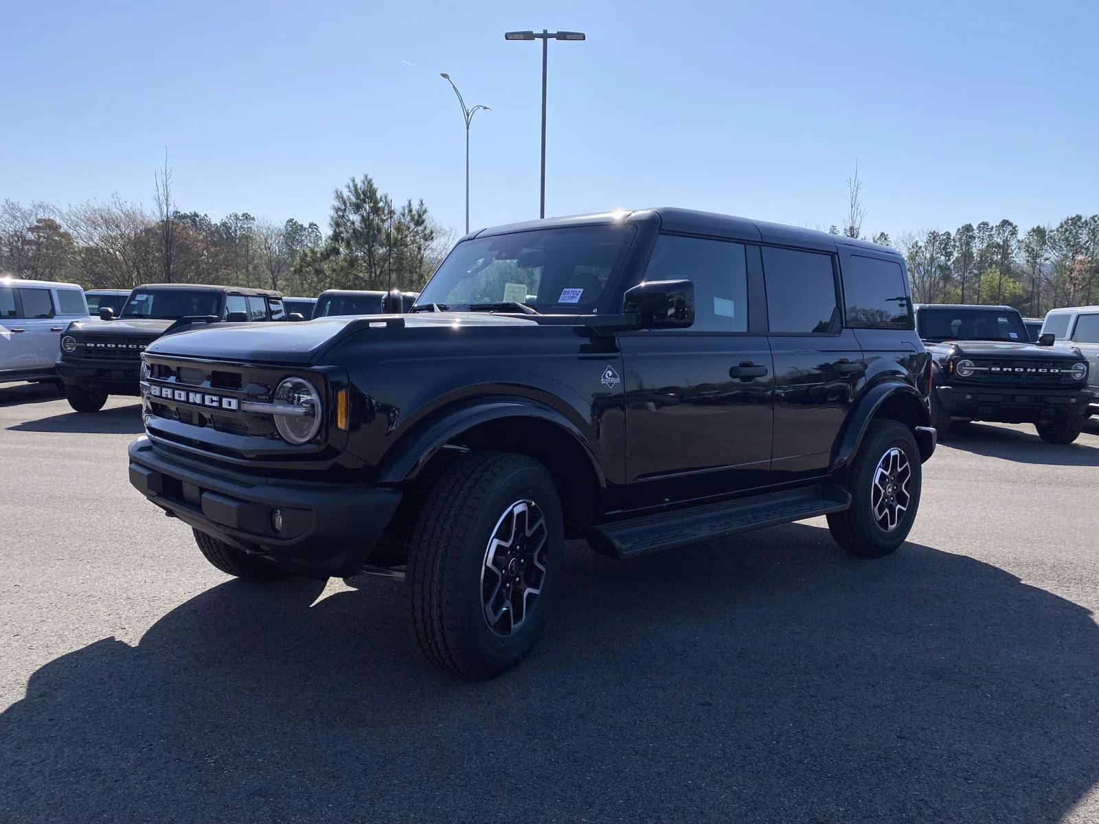 2026 Shadow Black Ford Bronco Outer Banks 4X4 SUV