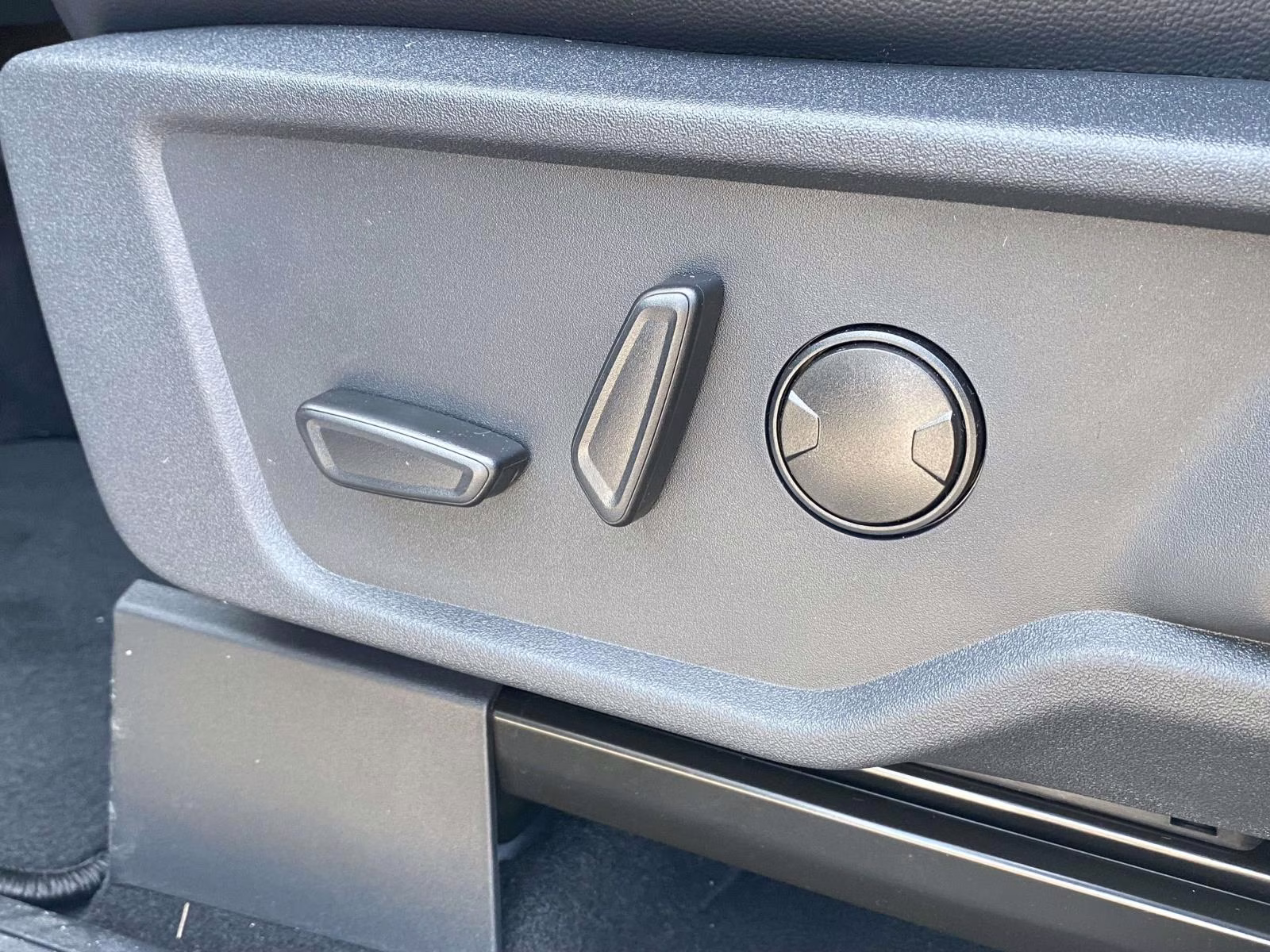 2026 Oxford White Ford Bronco Outer Banks 4X4 SUV