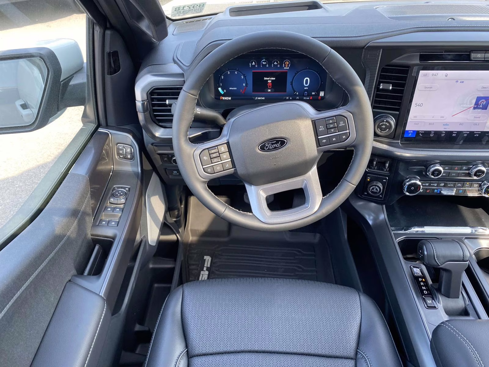 2026 Avalanche Ford F-150 Lariat 4X4 Truck