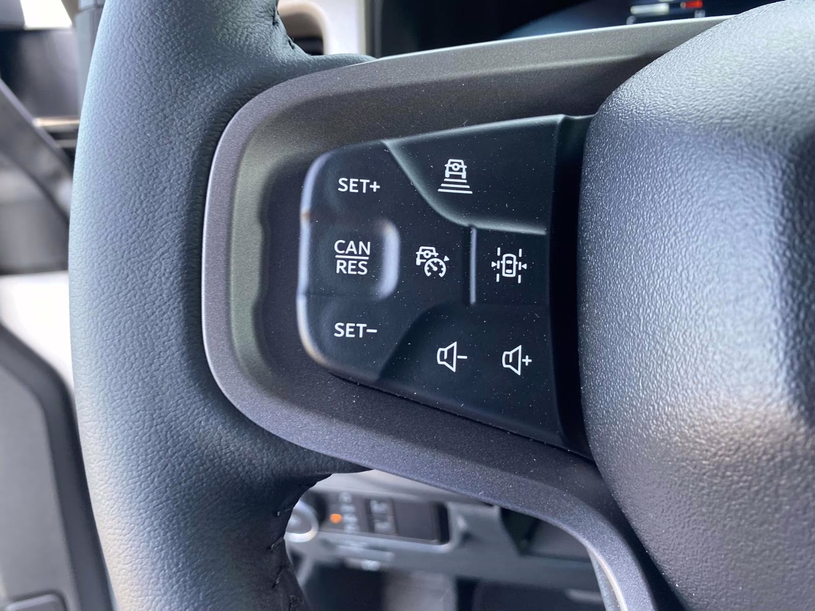 2026 Oxford White Ford Bronco Outer Banks 4X4 SUV