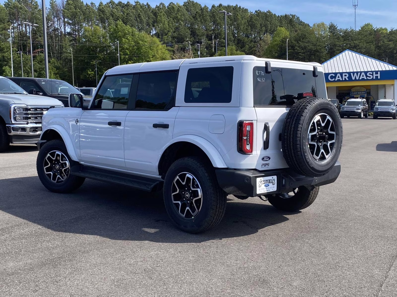 2026 Oxford White Ford Bronco Outer Banks 4X4 SUV