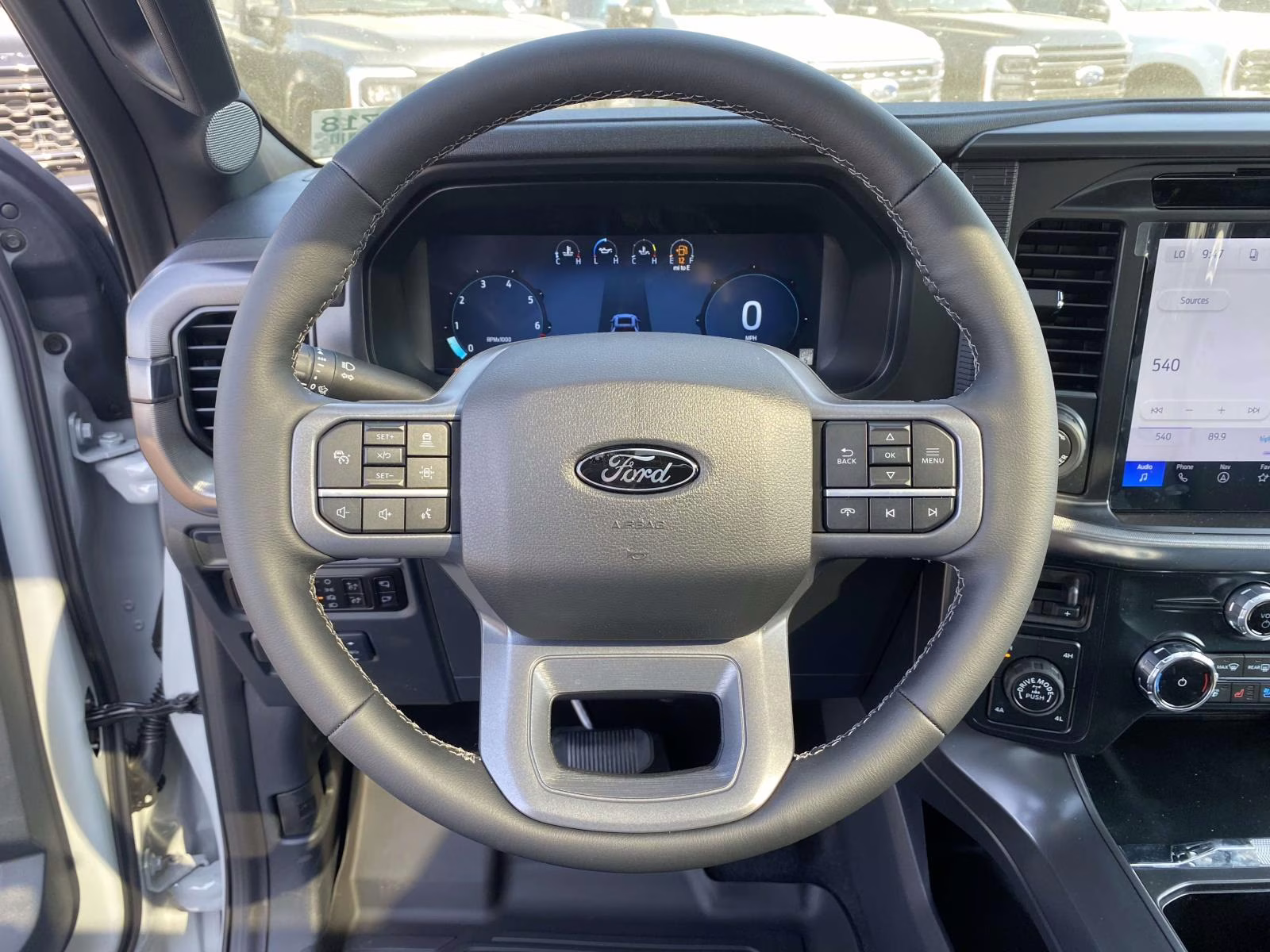 2026 Avalanche Ford F-150 Lariat 4X4 Truck