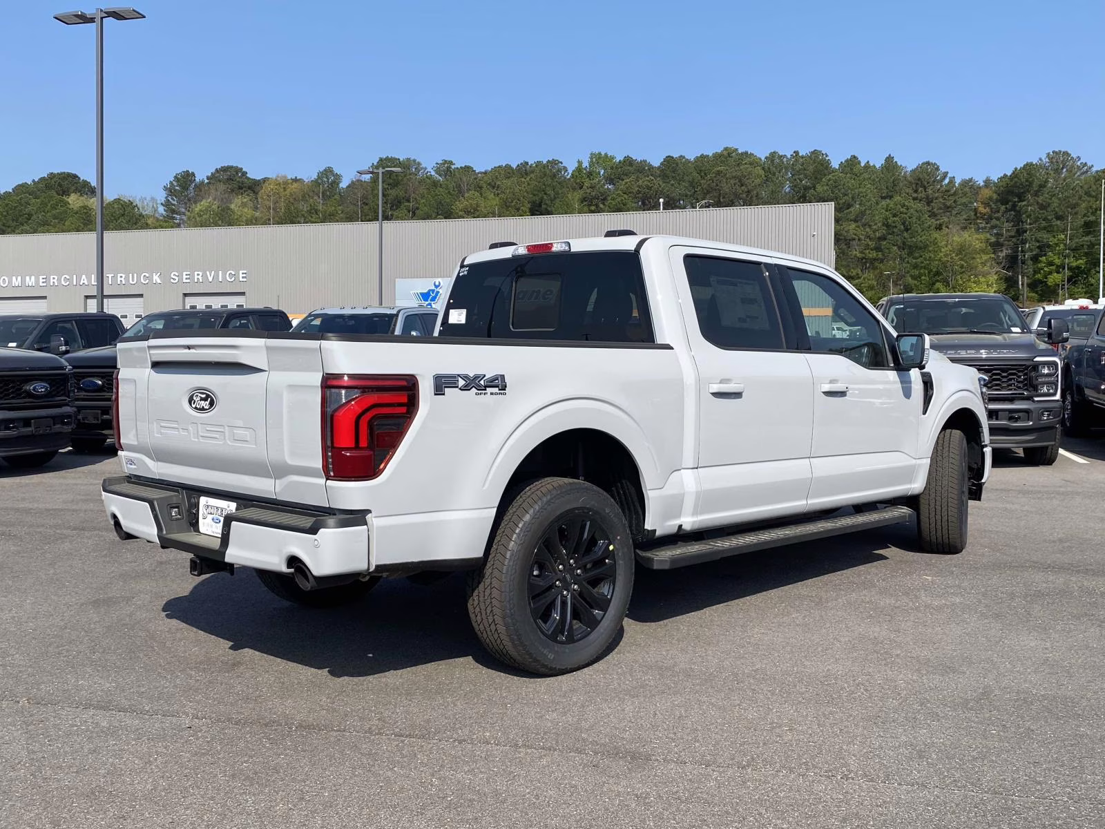 2026 Avalanche Ford F-150 Lariat 4X4 Truck