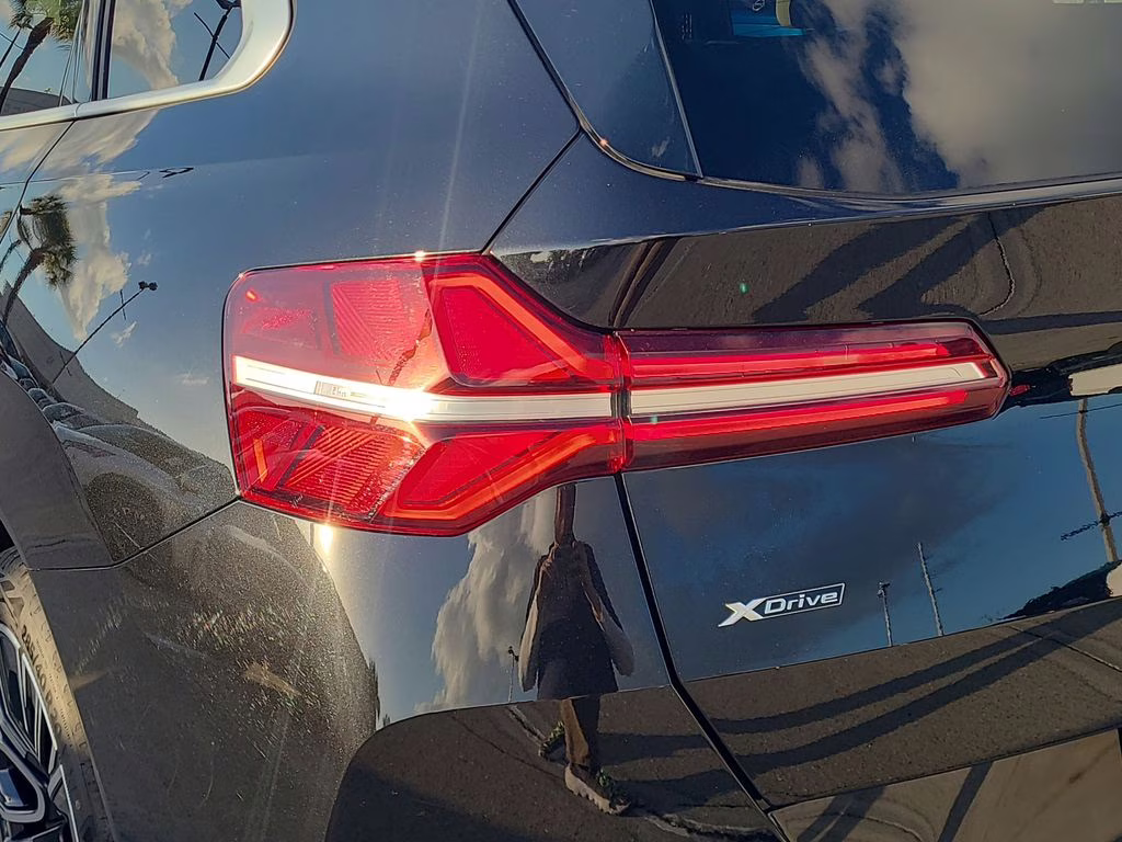 2025 Black Sapphire Metallic BMW X3 30 xDrive AWD SUV