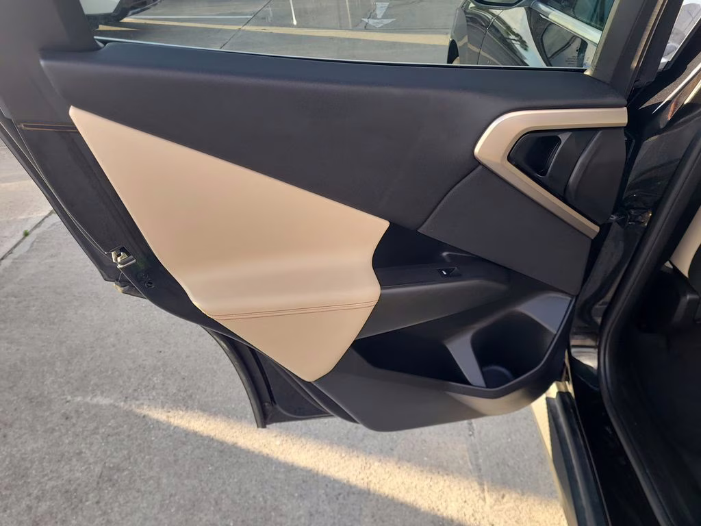 2025 Black Sapphire Metallic BMW X3 30 xDrive AWD SUV