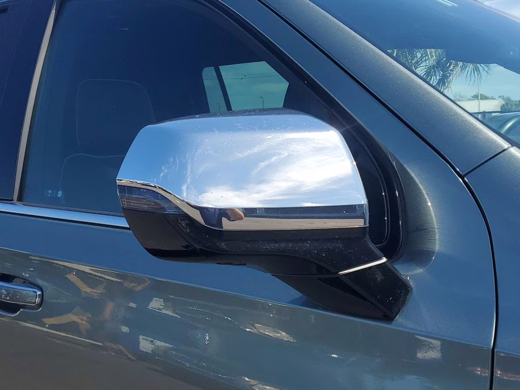 2023 Silver Sage Metallic Chevrolet Suburban Premier RWD SUV