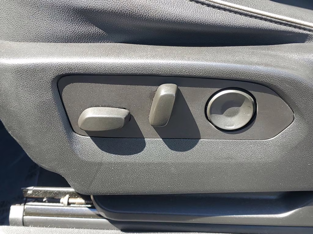 2023 Silver Sage Metallic Chevrolet Suburban Premier RWD SUV