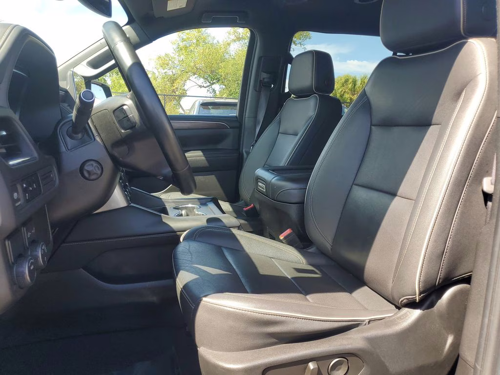 2023 Silver Sage Metallic Chevrolet Suburban Premier RWD SUV