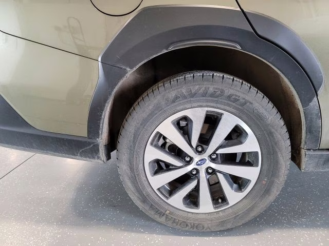 2025 Autumn Green Metallic Subaru Outback Premium AWD SUV
