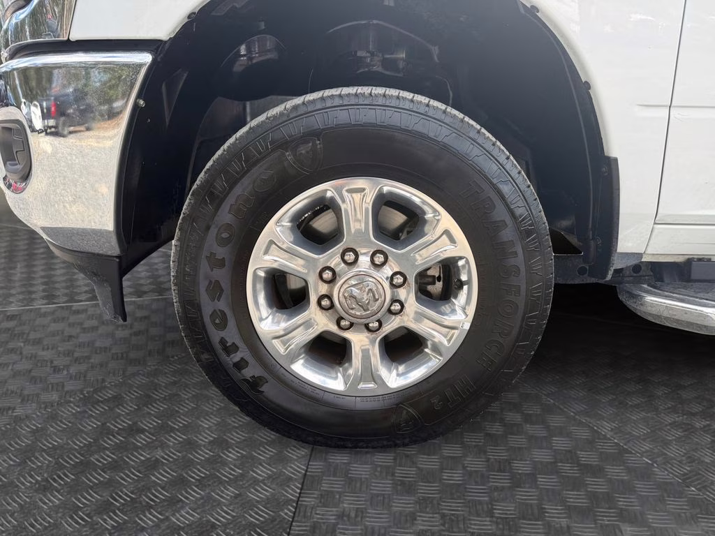 2024 Bright White Clearcoat Ram 2500 Big Horn 4X4 Truck