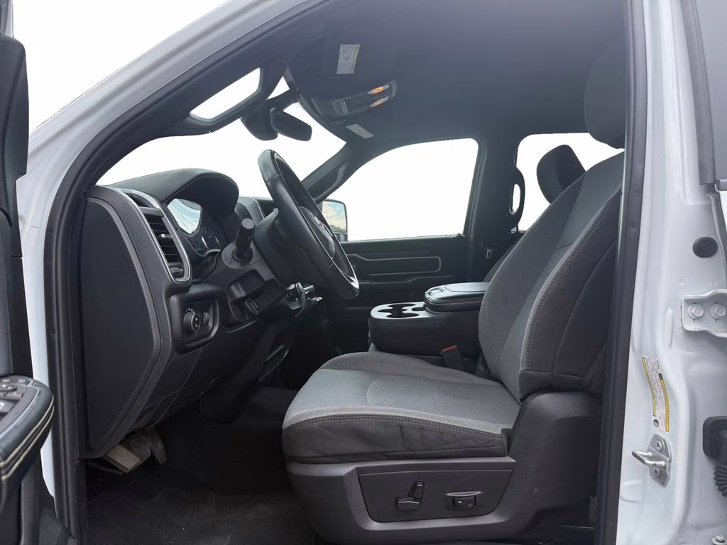 2024 Bright White Clearcoat Ram 2500 Big Horn 4X4 Truck