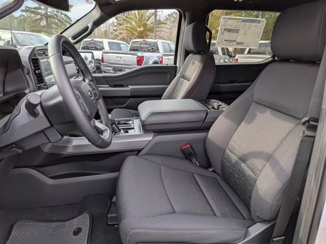 2026 Oxford White Ford F-150 XLT 4X4 Truck