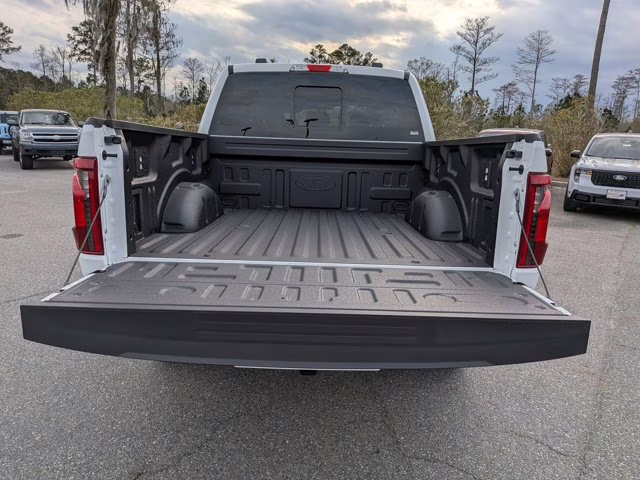2026 Oxford White Ford F-150 XLT 4X4 Truck