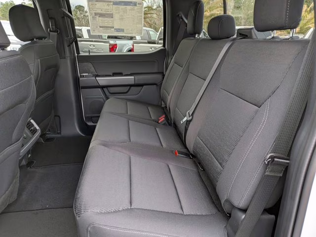 2026 Oxford White Ford F-150 XLT 4X4 Truck