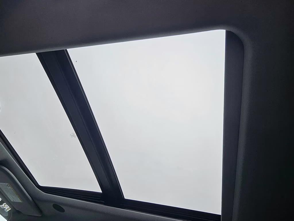 2026 Agate Black Metallic Ford Super Duty F-250 SRW Lariat 4X4 Truck