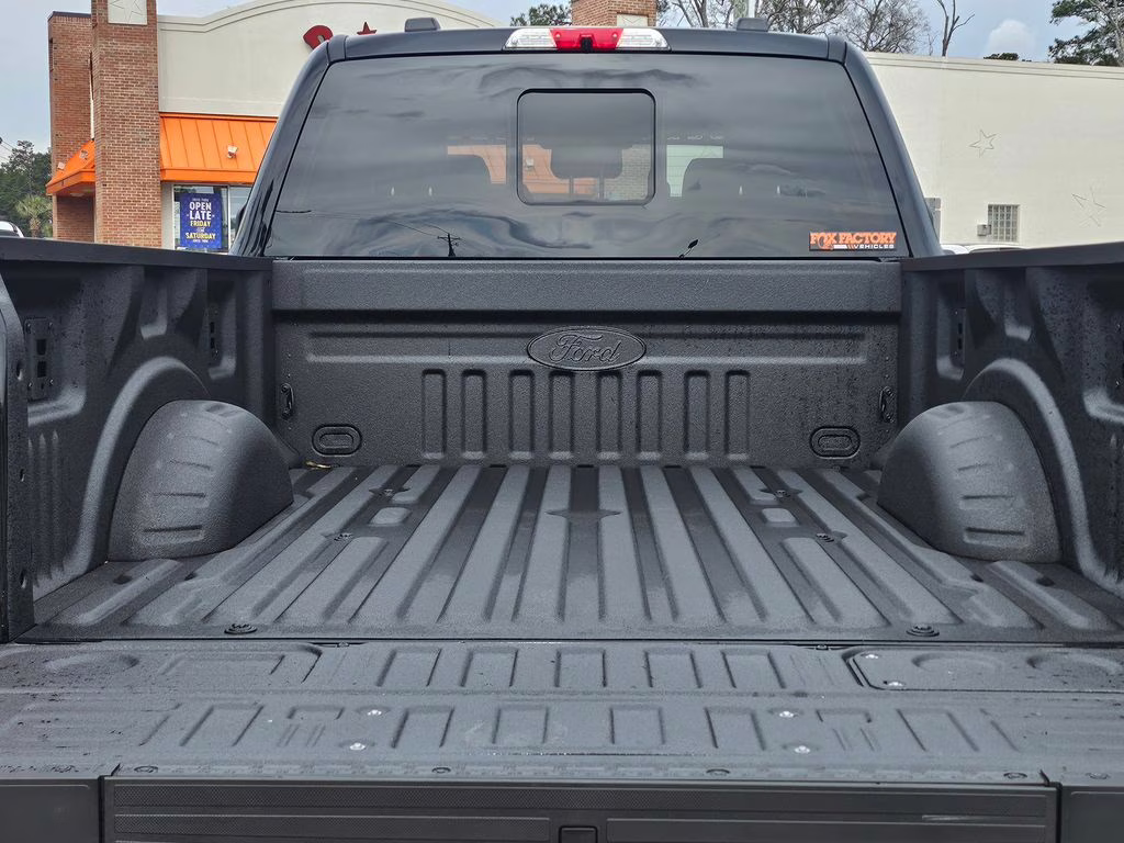 2026 Agate Black Metallic Ford Super Duty F-250 SRW Lariat 4X4 Truck