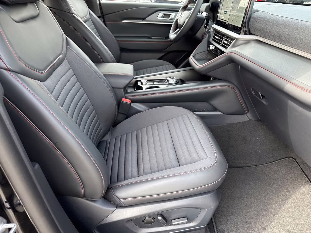 2026 Black Ford Explorer ST-Line RWD SUV