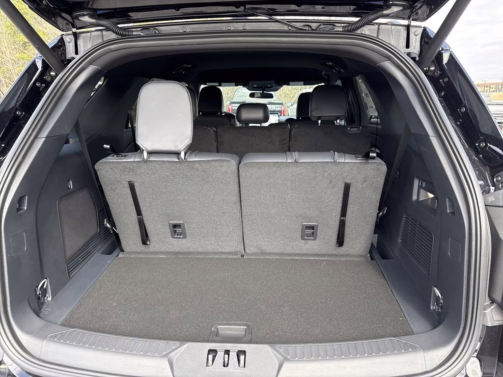 2026 Black Ford Explorer ST-Line RWD SUV