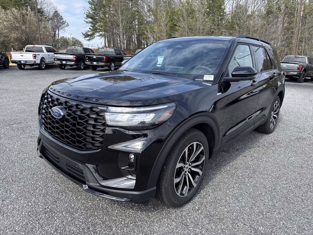 2026 Black Ford Explorer ST-Line RWD SUV
