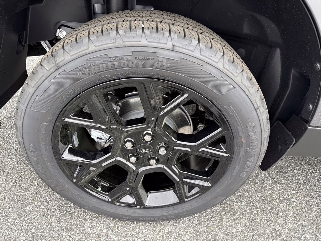 2026 Gray Ford Maverick XLT AWD Truck