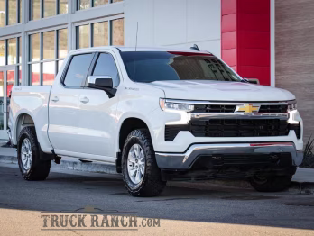 2023 Summit White Chevrolet Silverado 1500 LT 4X4 Truck