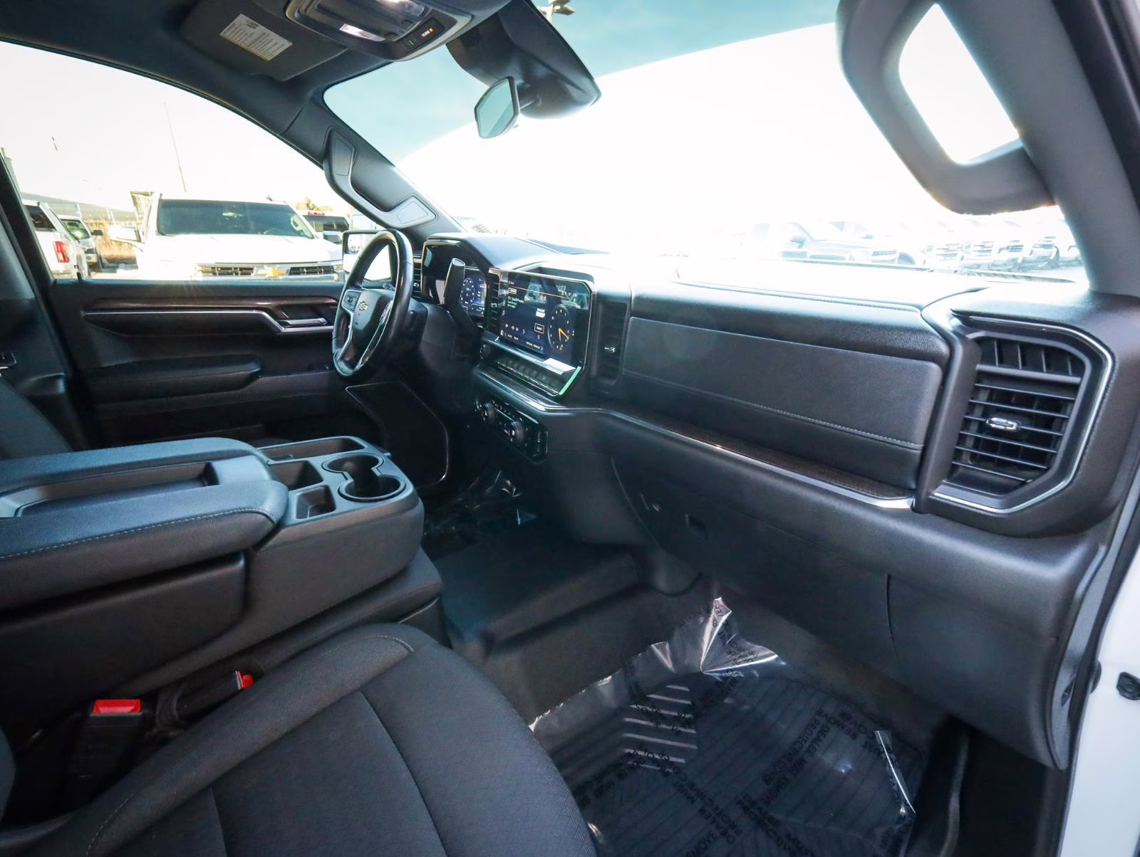 2023 Summit White Chevrolet Silverado 1500 LT 4X4 Truck