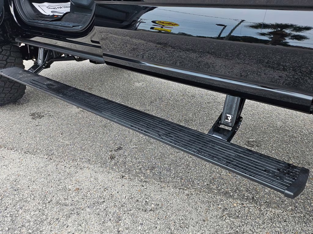 2026 Agate Black Metallic Ford Super Duty F-250 SRW Lariat 4X4 Truck