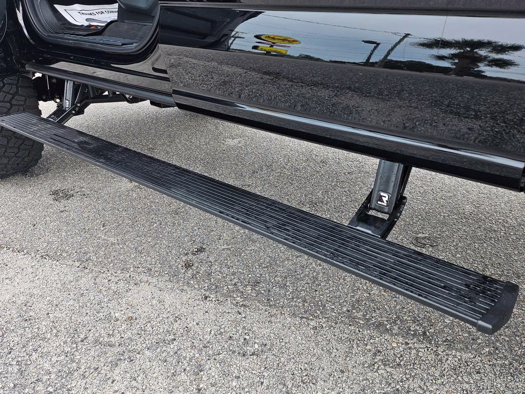 2026 Agate Black Metallic Ford Super Duty F-250 SRW Lariat 4X4 Truck