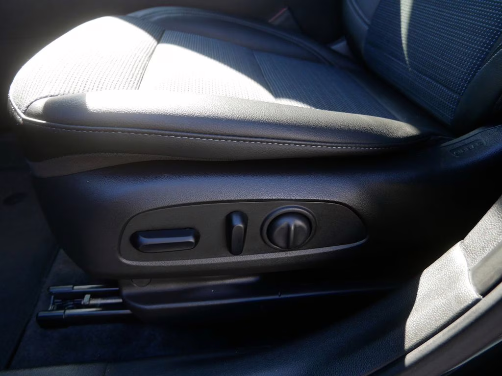 2024 Ebony Twilight Metallic Buick Envista Preferred FWD SUV