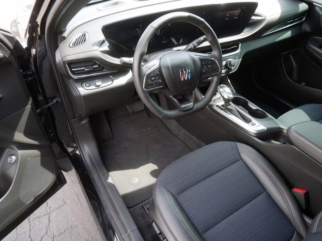 2024 Ebony Twilight Metallic Buick Envista Preferred FWD SUV