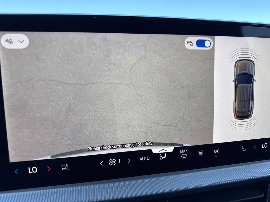 2026 Space White Metallic Ford Explorer ST-Line RWD SUV