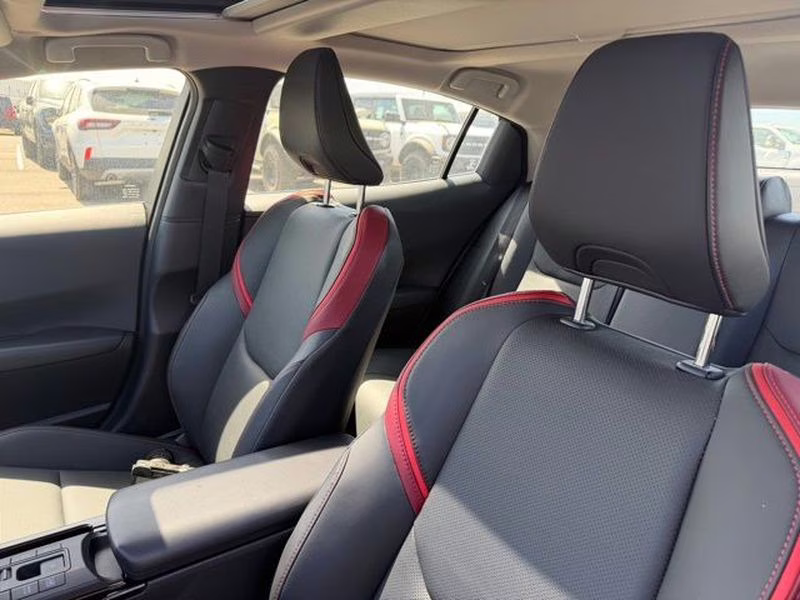 2025 Cutting Edge Toyota Prius Prime XSE FWD Hatchback