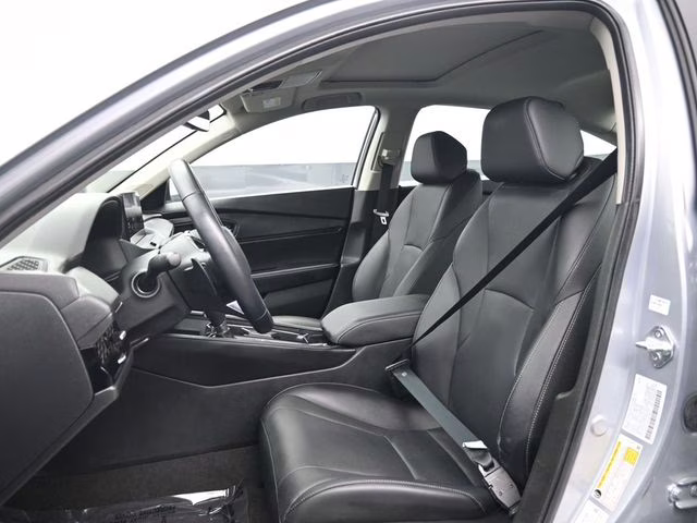 2023 Lunar Silver Metallic Honda Accord Hybrid Touring FWD Sedan