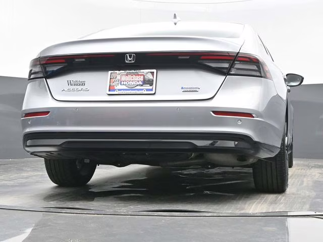 2023 Lunar Silver Metallic Honda Accord Hybrid Touring FWD Sedan