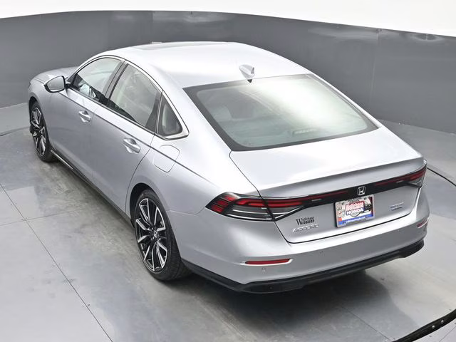 2023 Lunar Silver Metallic Honda Accord Hybrid Touring FWD Sedan