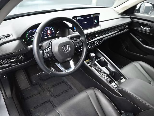 2023 Lunar Silver Metallic Honda Accord Hybrid Touring FWD Sedan
