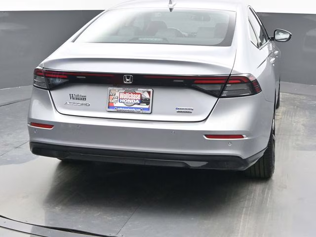 2023 Lunar Silver Metallic Honda Accord Hybrid Touring FWD Sedan