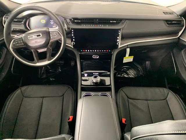 2026 Diamond Black Crystal Pearlcoat Jeep Grand Cherokee Limited Reserve 4X4 SUV