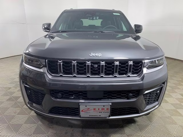 2026 Baltic Gray Metallic Clearcoat Jeep Grand Cherokee Limited 4X4 SUV