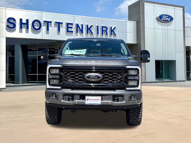2026 Gray Ford Super Duty F-250 SRW Lariat 4X4 Truck