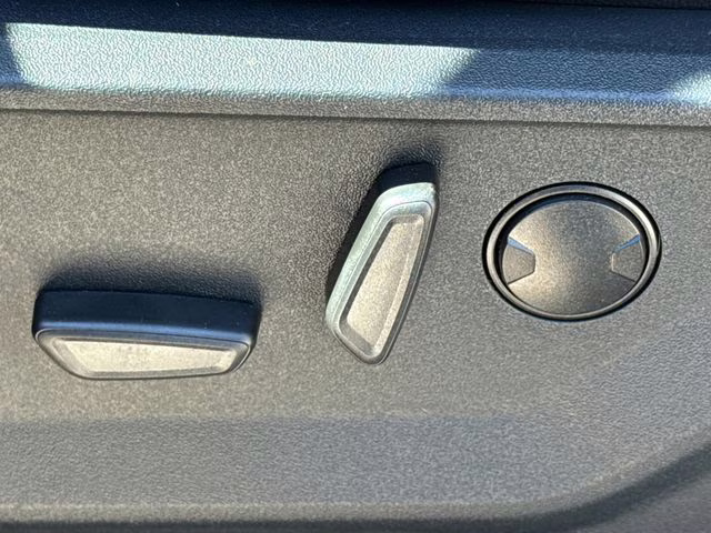 2026 Gray Ford Super Duty F-250 SRW Lariat 4X4 Truck