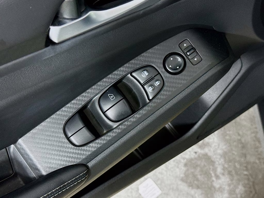 2025 Gun Metallic Nissan Altima 2.5 SV FWD Sedan