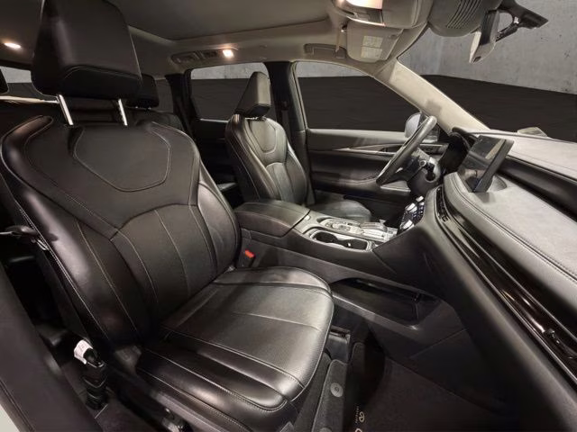 2025 Warm Titanium/Black Obsidian INFINITI QX60 LUXE AWD SUV