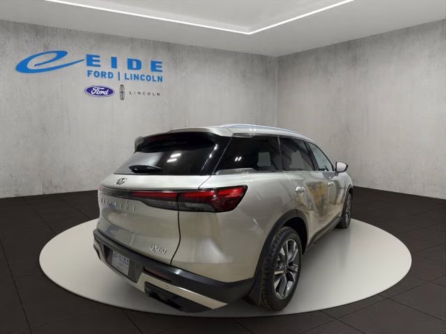 2025 Warm Titanium/Black Obsidian INFINITI QX60 LUXE AWD SUV