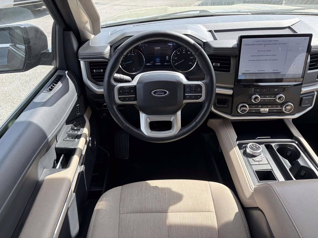 2024 Gray Metallic Ford Expedition XLT RWD SUV